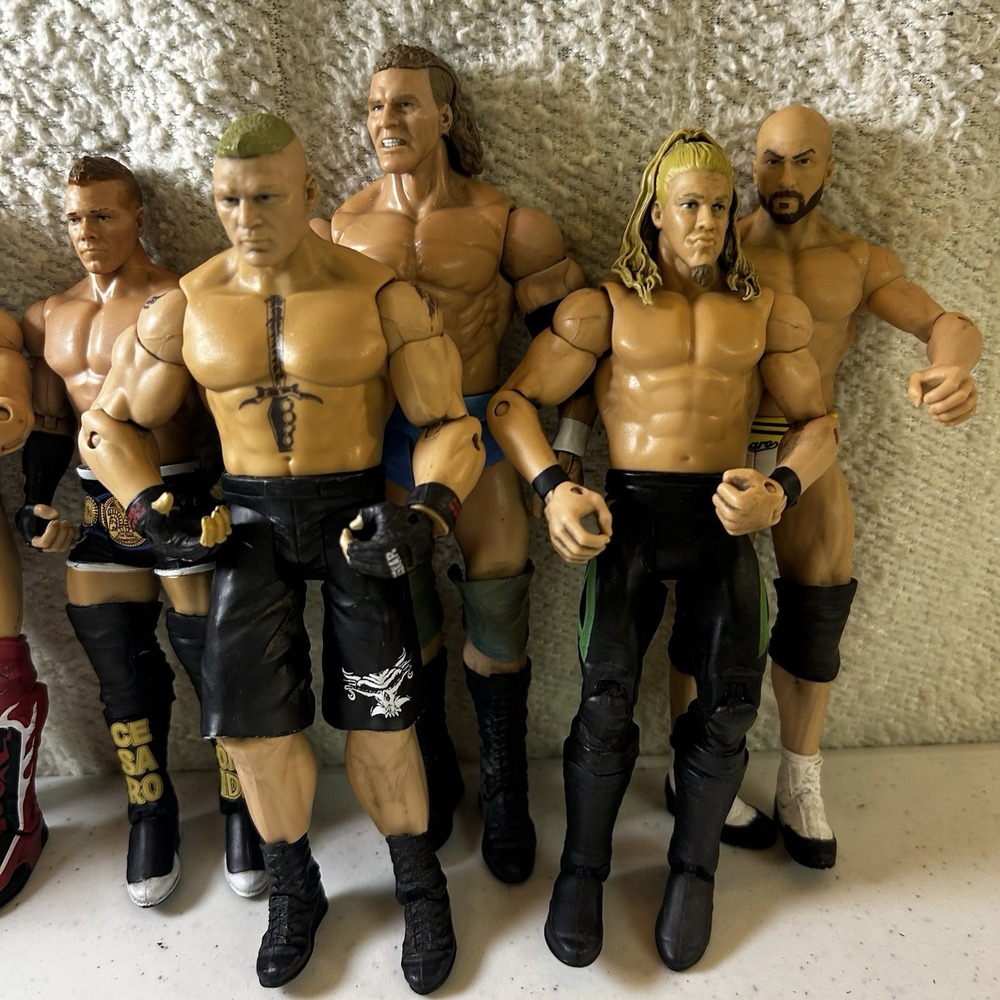 WWE Wrestling Action Figures Lot of 9 Collectibles Mixed Wrestlers - Picture 2 of 4